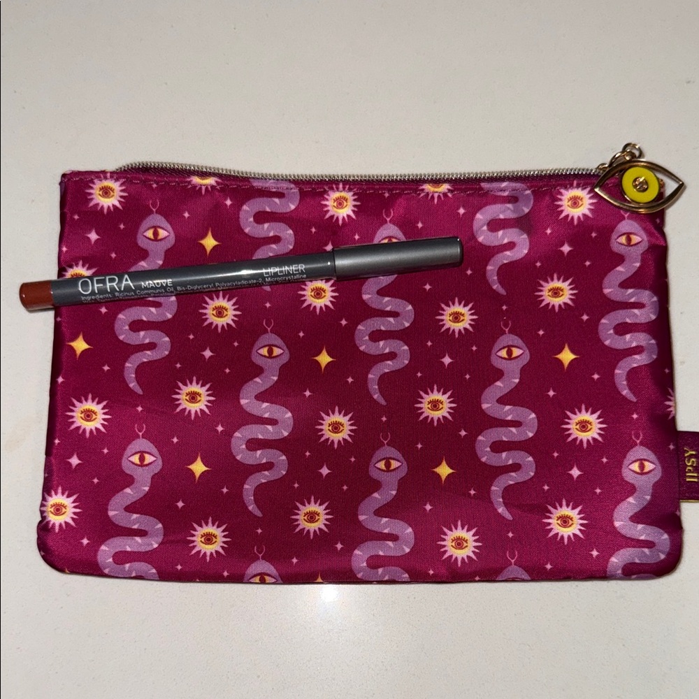 Ipsy Small Makeup Bag w/Lipliner